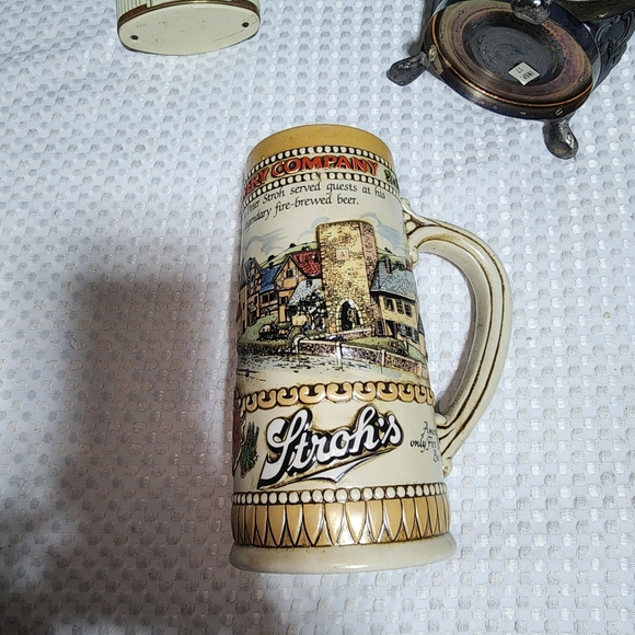 STROH BREWERY CO EUC COLLECTORS BEER STEIN MUG - Picture 1 of 6